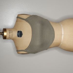 NEW | BEIVY | CROP TOP | SIZE MEDIUM